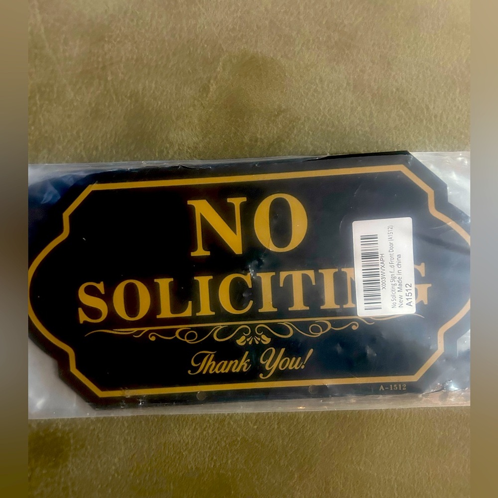 New No Soliciting Sign